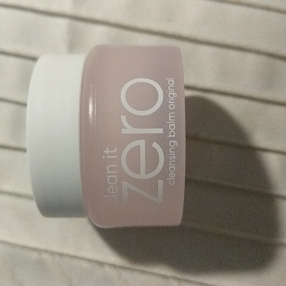 NWT Cleansing Balm
